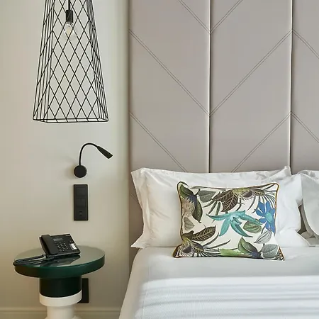 Vincci Larios Diez Hotel 4*